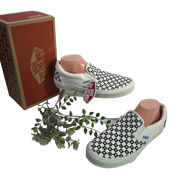 Louis Vuitton x Vans Sneakers Mens 10 Womens Size 11.5 Checkered Black White